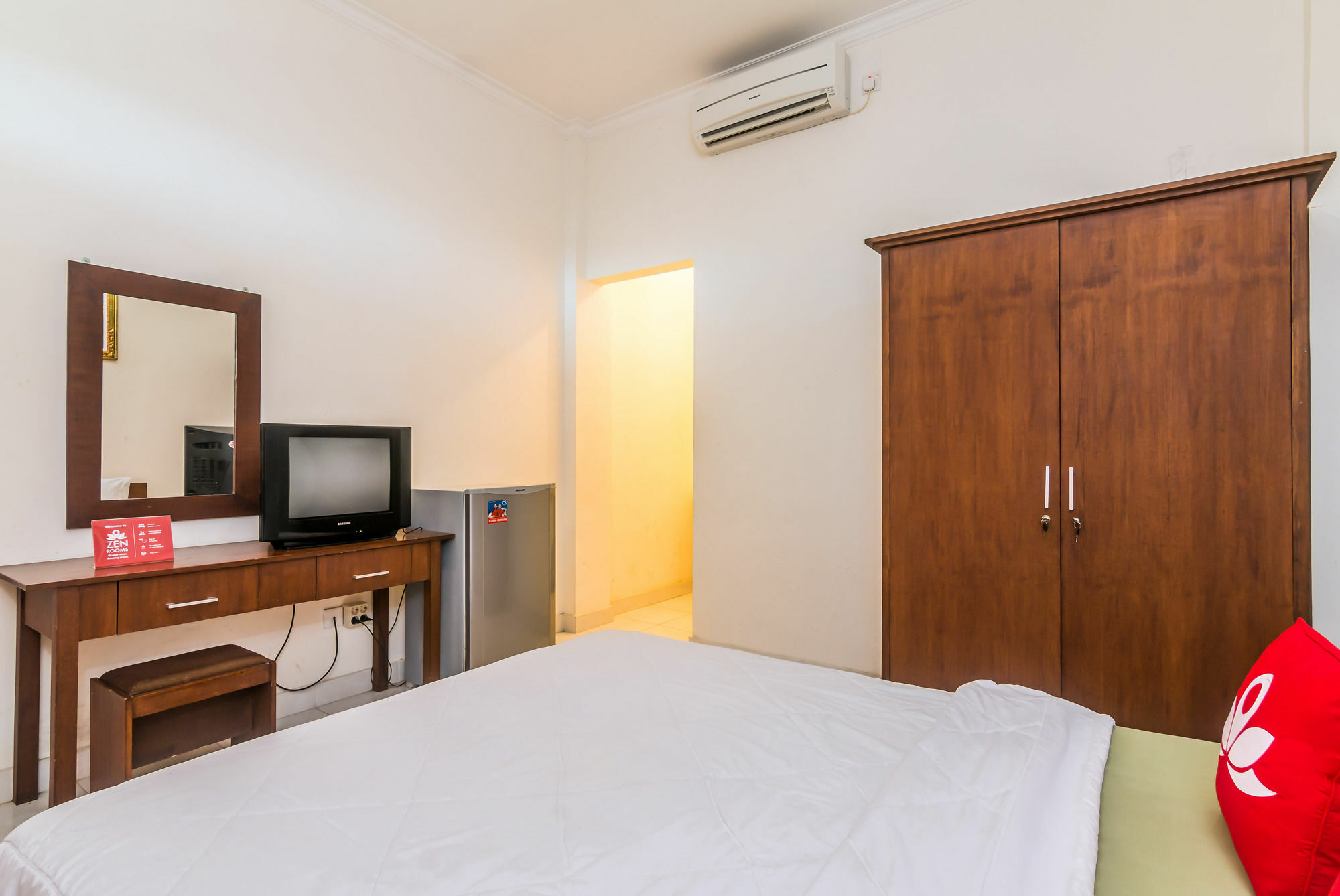 Zen Rooms Basic Kuta Kubu Anyar エクステリア 写真